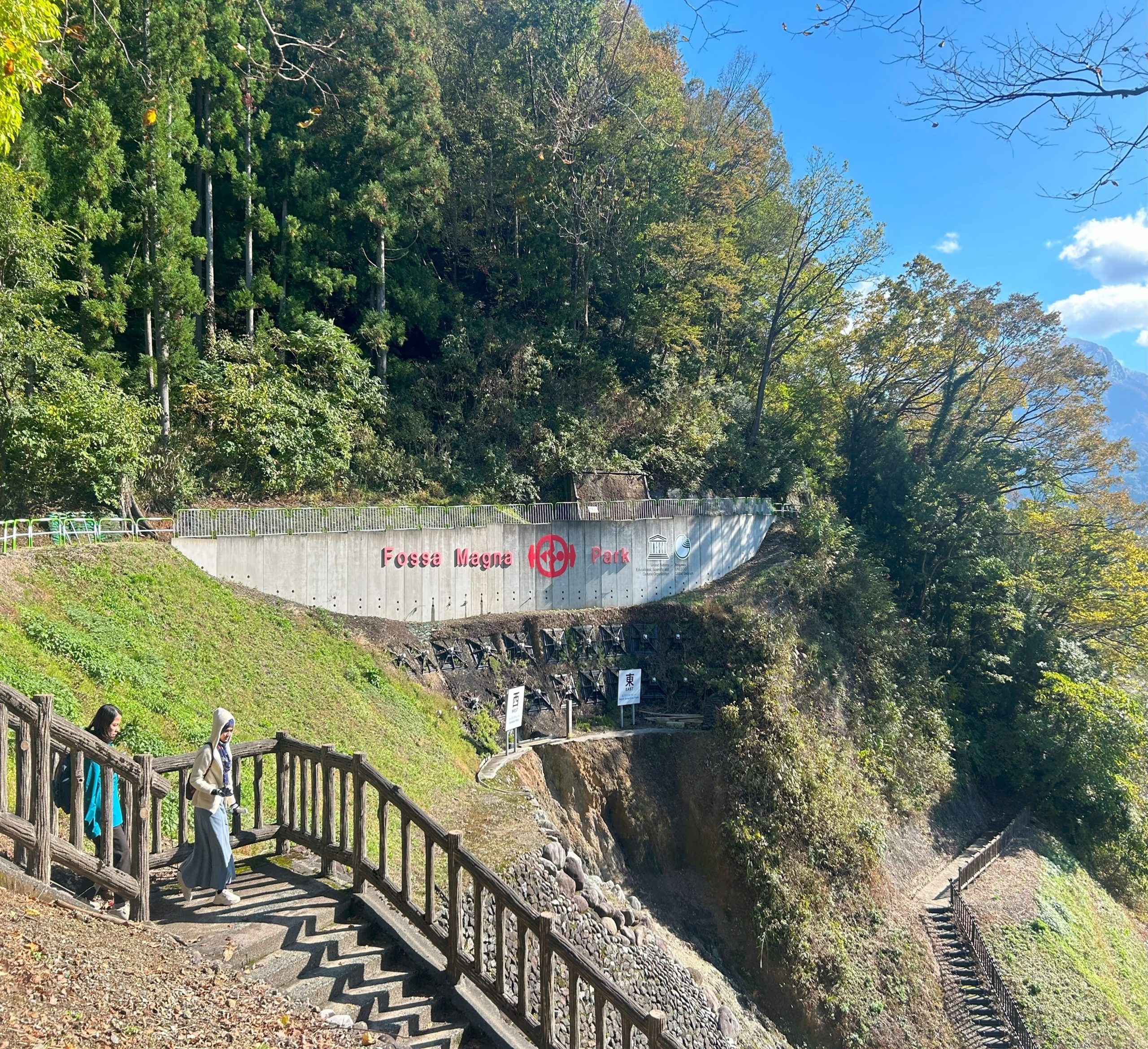 私たちの活動】「地球環境保全のための教育」を公開！ - 公益財団法人
